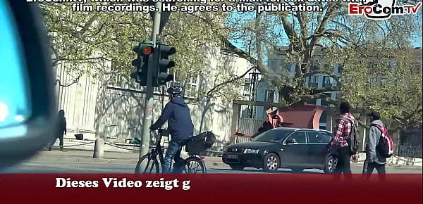  Deutsche Milf Anhalterin abgeschleppt im auto gefickt und outdoor gefickt beim EroCom Date